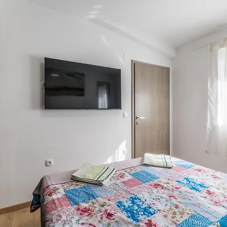 Little Dream 아파트 *