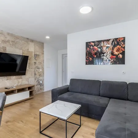 아파트 Little Dream